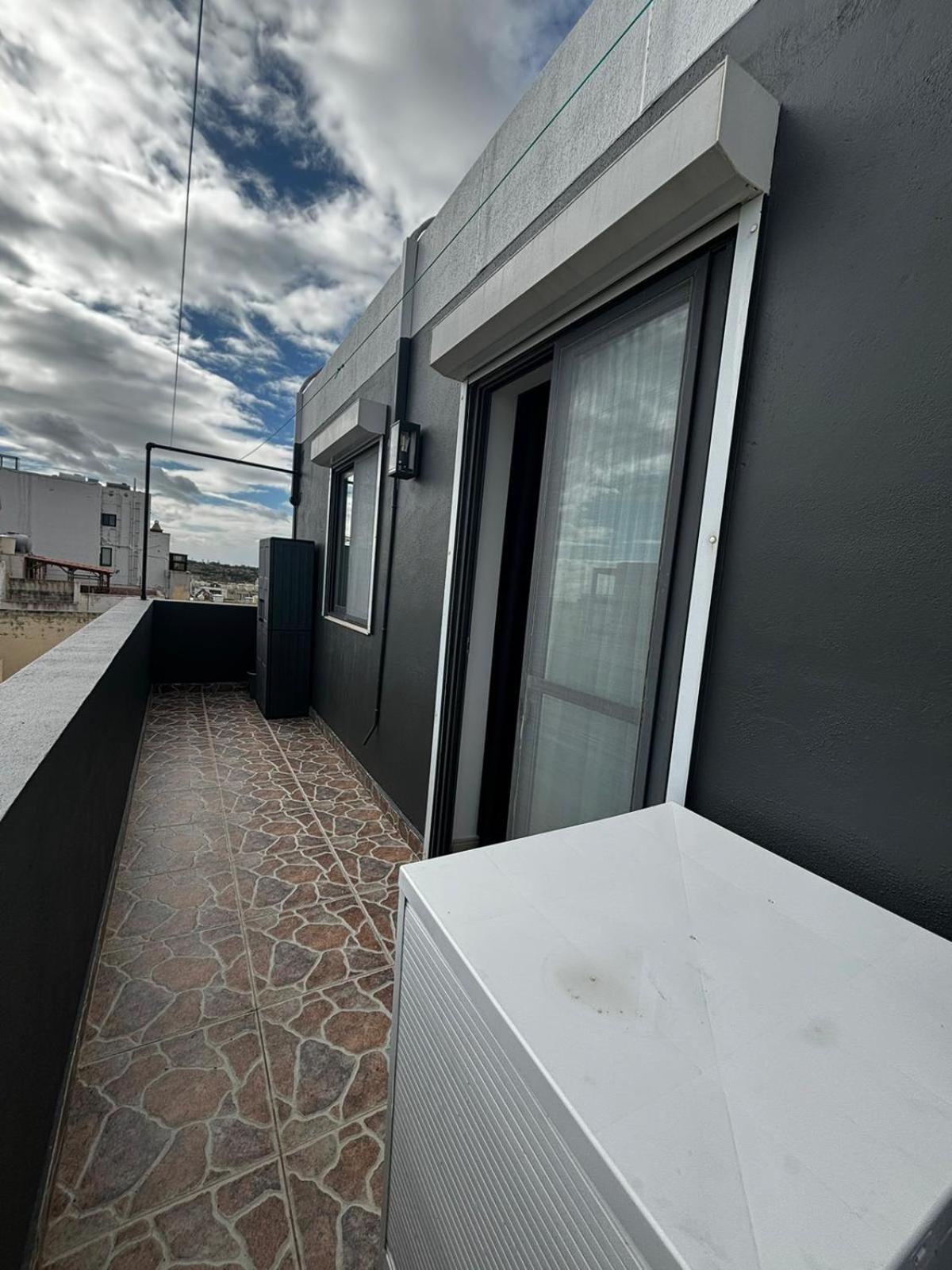 Trendy Seaside Escape 2 Bedroom Penthouse マルサスカーラ エクステリア 写真