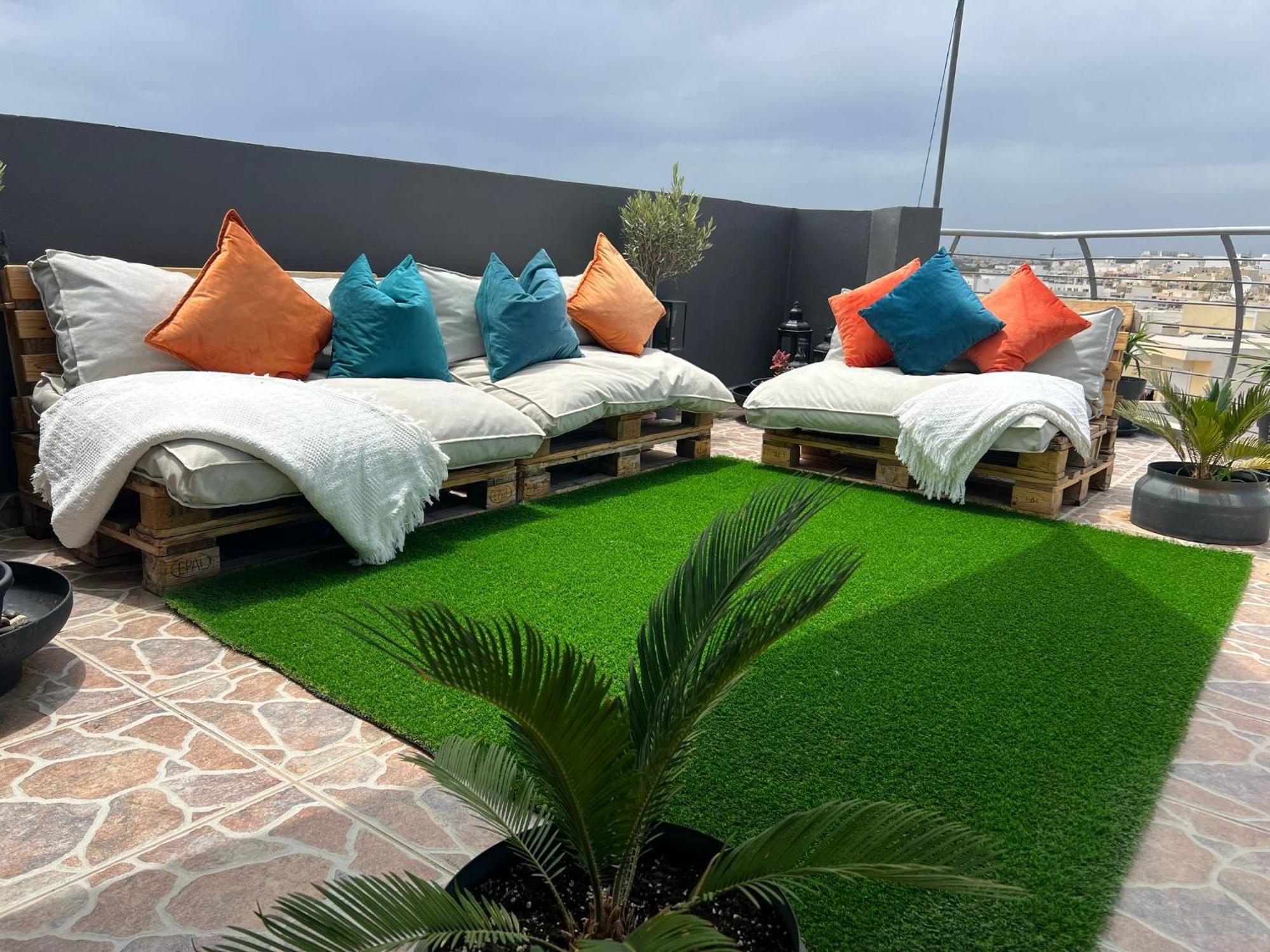 Trendy Seaside Escape 2 Bedroom Penthouse マルサスカーラ エクステリア 写真